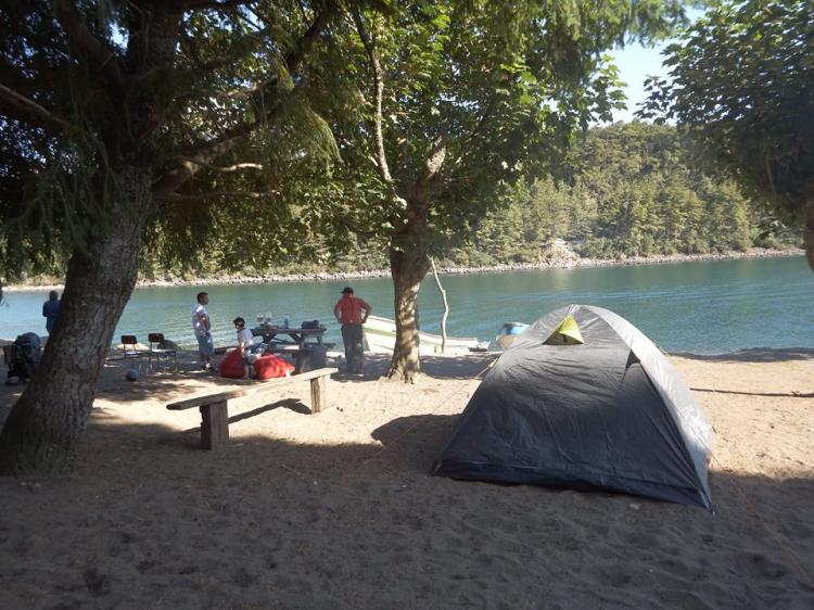 Fotografía 7 de Camping Y Hospedaje Familia Kuschel en Puerto Varas, Los Lagos