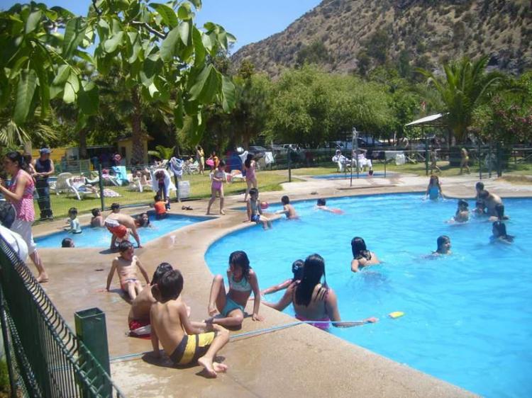Camping y Cabañas Los Nogales en Vicuña, Coquimbo
