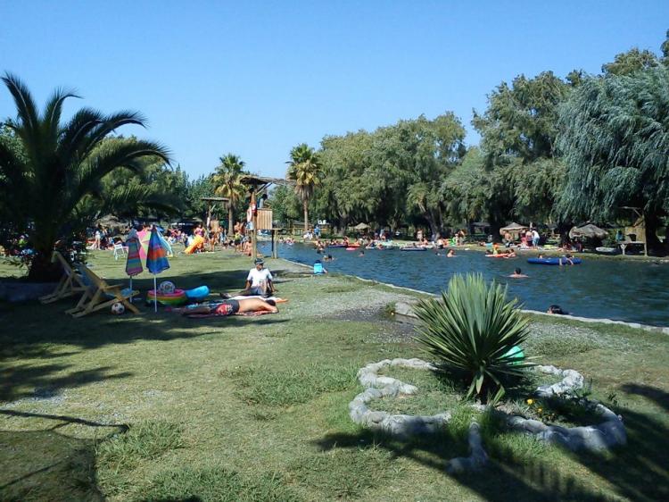 Balneario Camping Las Vertientes en Panquehue, Valparaiso