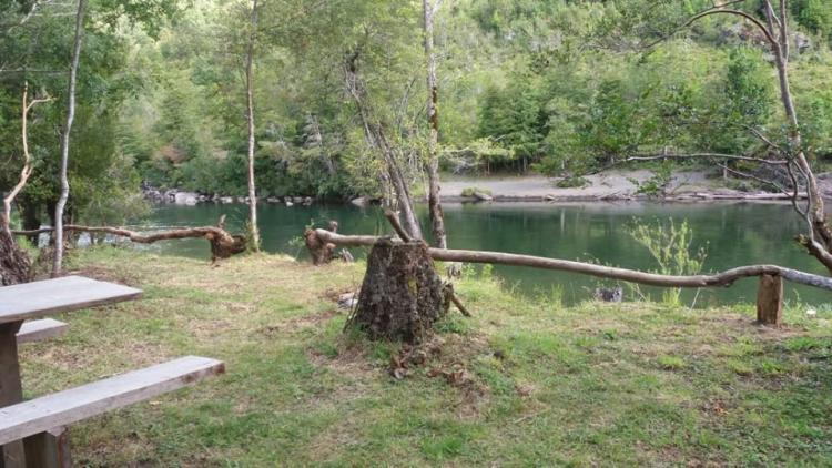 Fotografía 5 de Camping El Oasis de Rio Hueico en Panguipulli, Los Rios