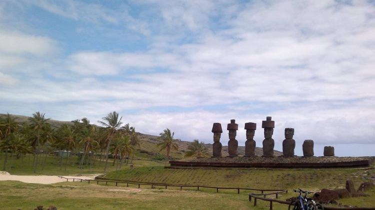 Fotografía 2 de Camping Anakena en Isla De Pascua, Valparaiso