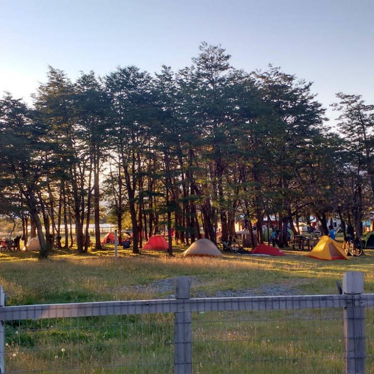 Fotografía 14 de Camping Los Ñires en Rio Ibañez, Aysen