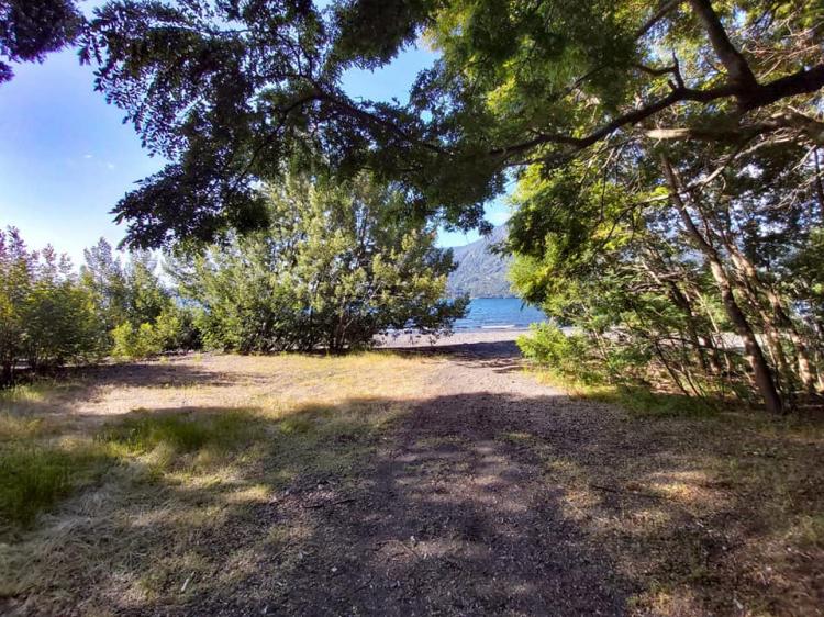 Fotografía 2 de Camping Quichel Riñinahue en Lago Ranco, Los Rios