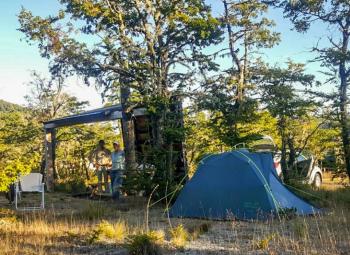 Hostal y Camping Dos Volcanes en Curacautin, Araucania