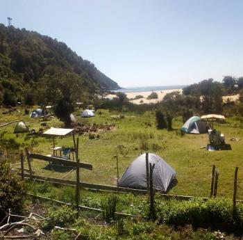 Camping Las Cascadas de Caleta Condor en Rio Negro, Los Lagos